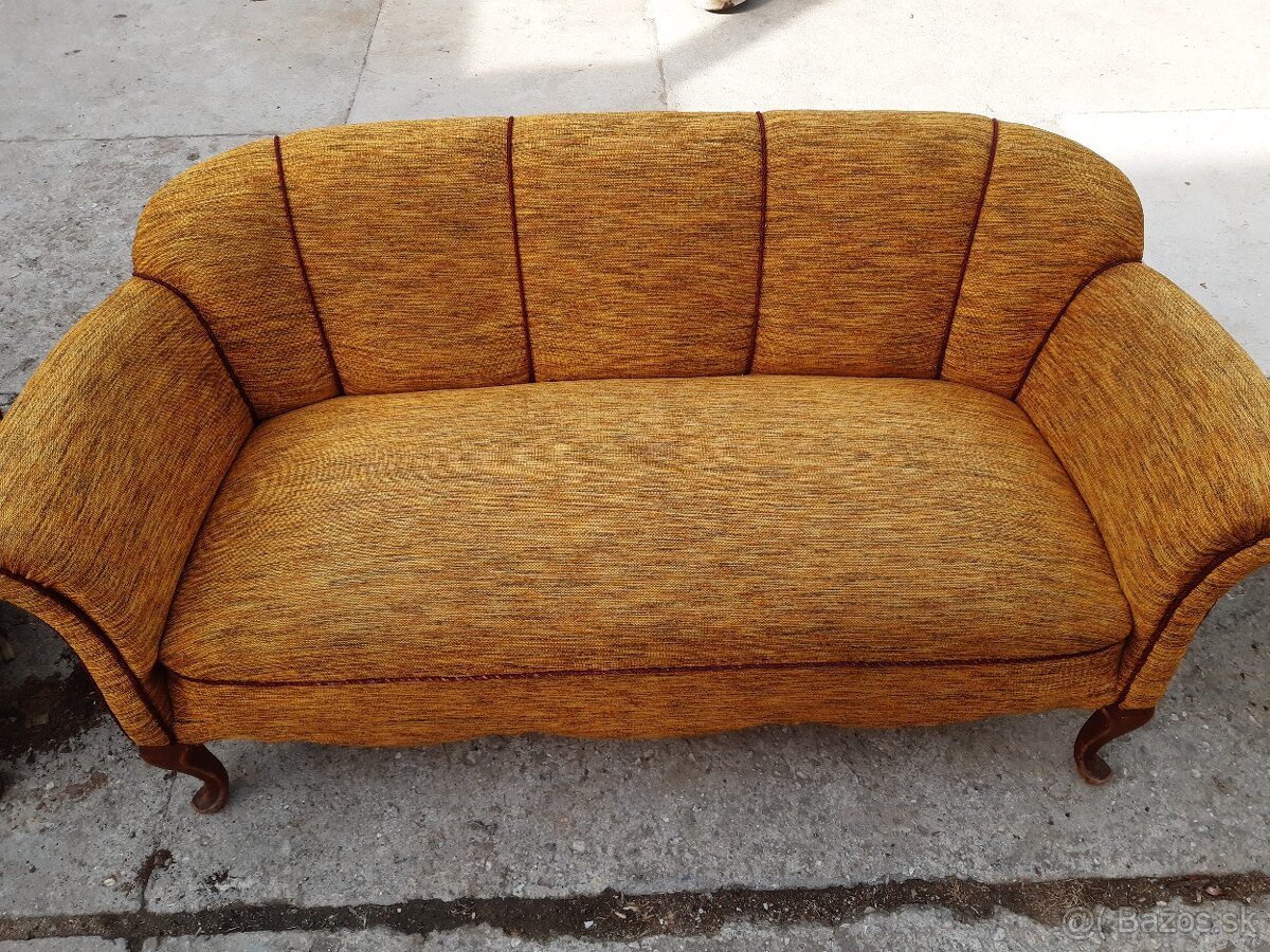 predám gauč a kreslá, taburetky - 11