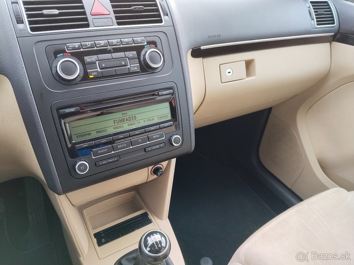 Volkswagen Touran 1.4 TSI+ CNG, 110 kw, 2011 - 11