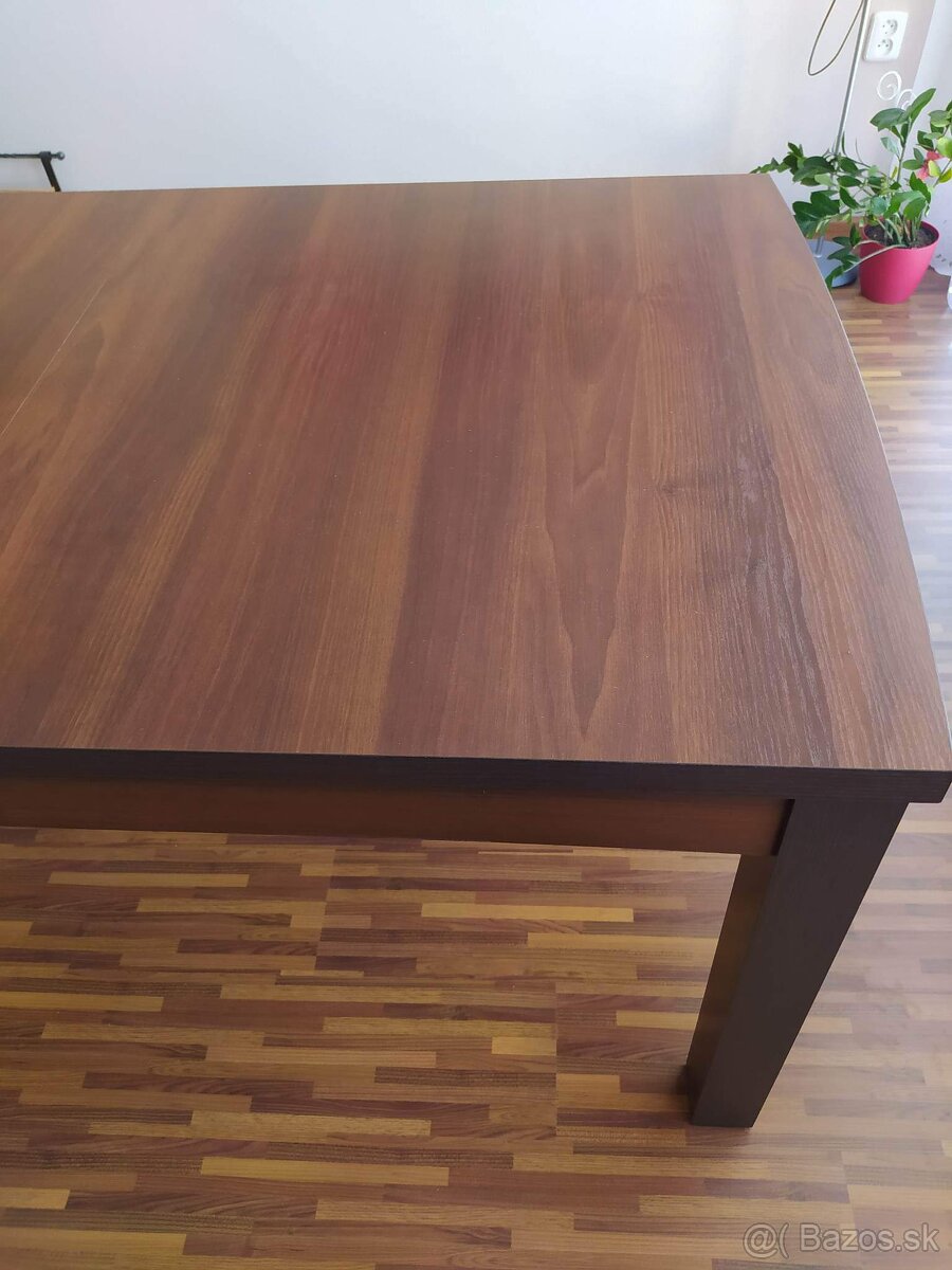 Stôl na predaj - 11