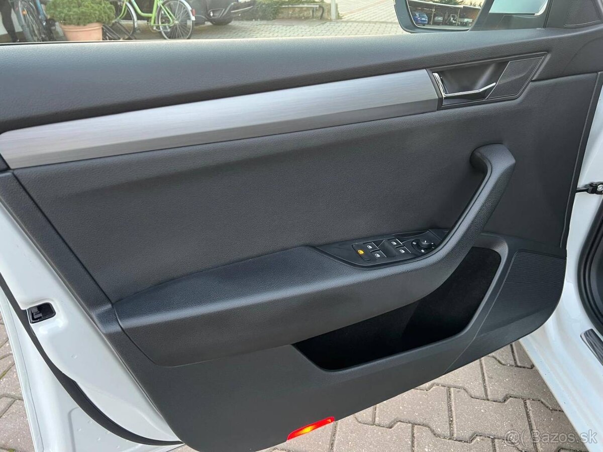 Škoda Superb 2.0 TDI 190k 4x4 Ambition DSG EU6 - 11