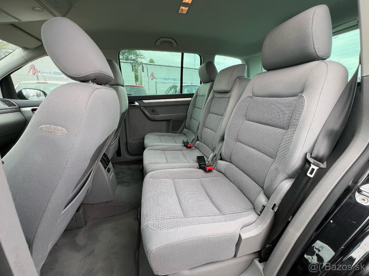 VW Touran 1.9TDI diesel (BKC), 77kW, MT/6, rok:06.2004. - 11