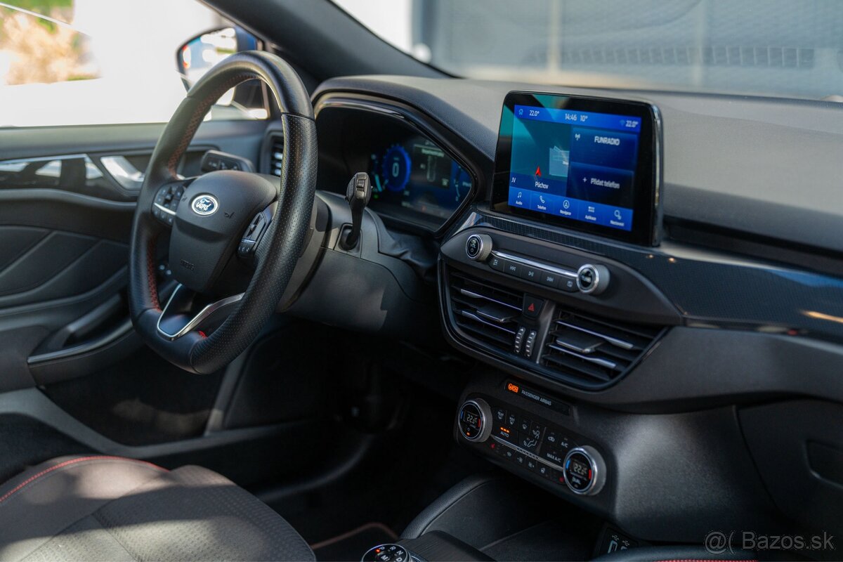 Ford Focus Combi ST-line 1.5TDCi AT - 11