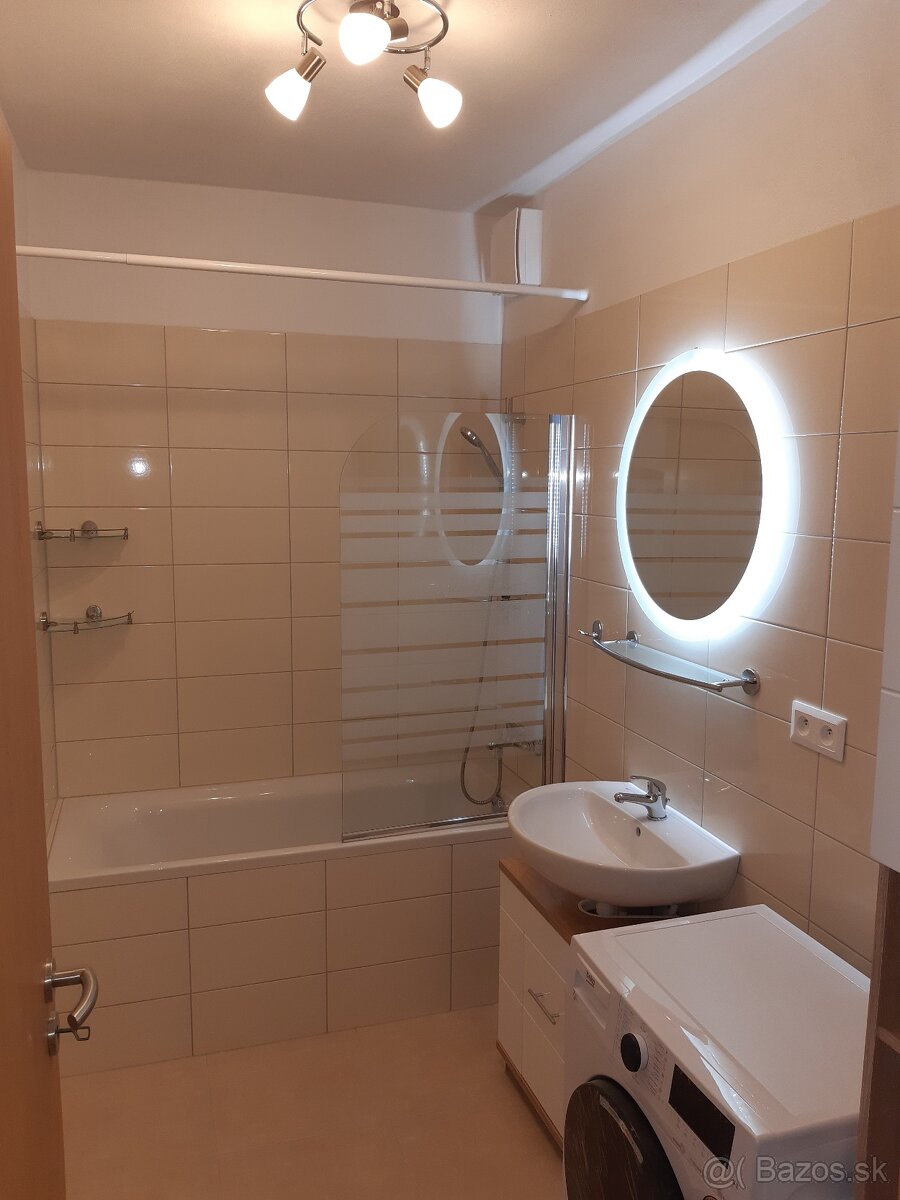 2i byt (novostavba), kryté parkovanie, veľký balkón, sklad - 11