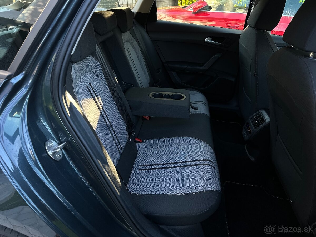 SEAT Leon ST 2.0 TDI 2022 PRIHLÁSENÝ NOVA STK - 11