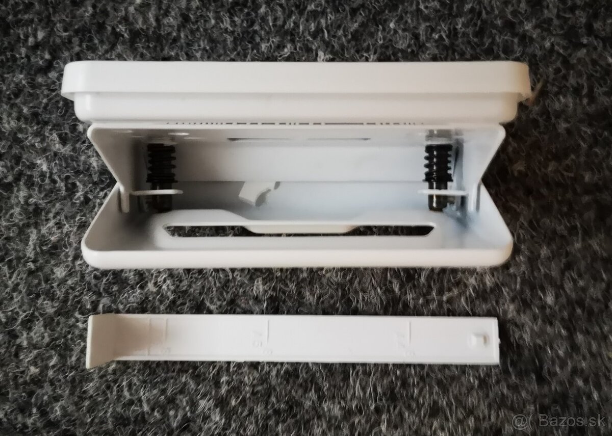 Kancelárske dierovače rôznych typov výrobcov SAX a LACO. - 11