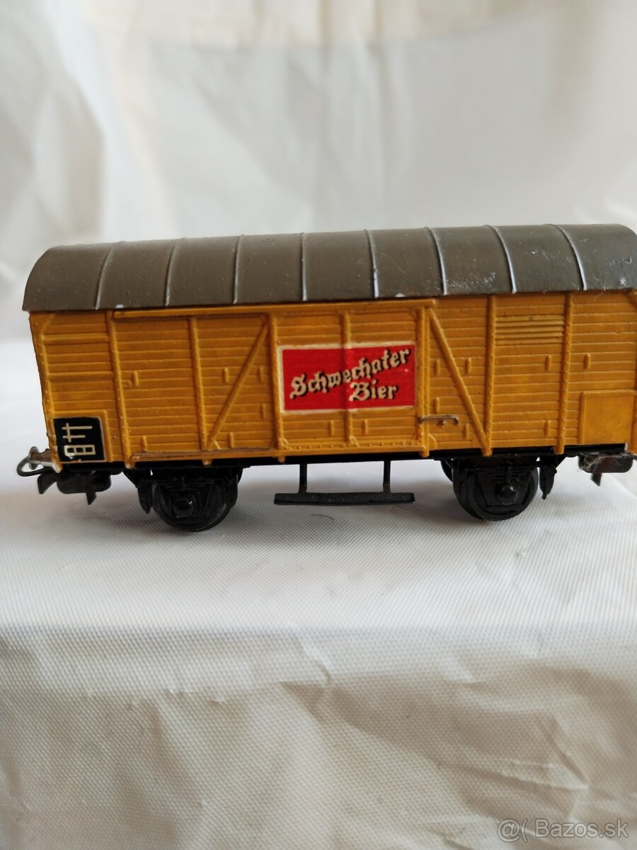 Nákladný vagón Schwechater Bier - 11