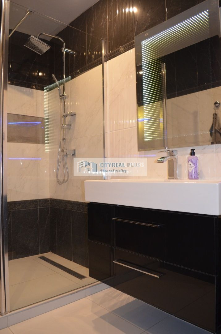 EXKLUZÍVNE Predaj 3 izbový prerobený byt Nábrežná NZ - 11