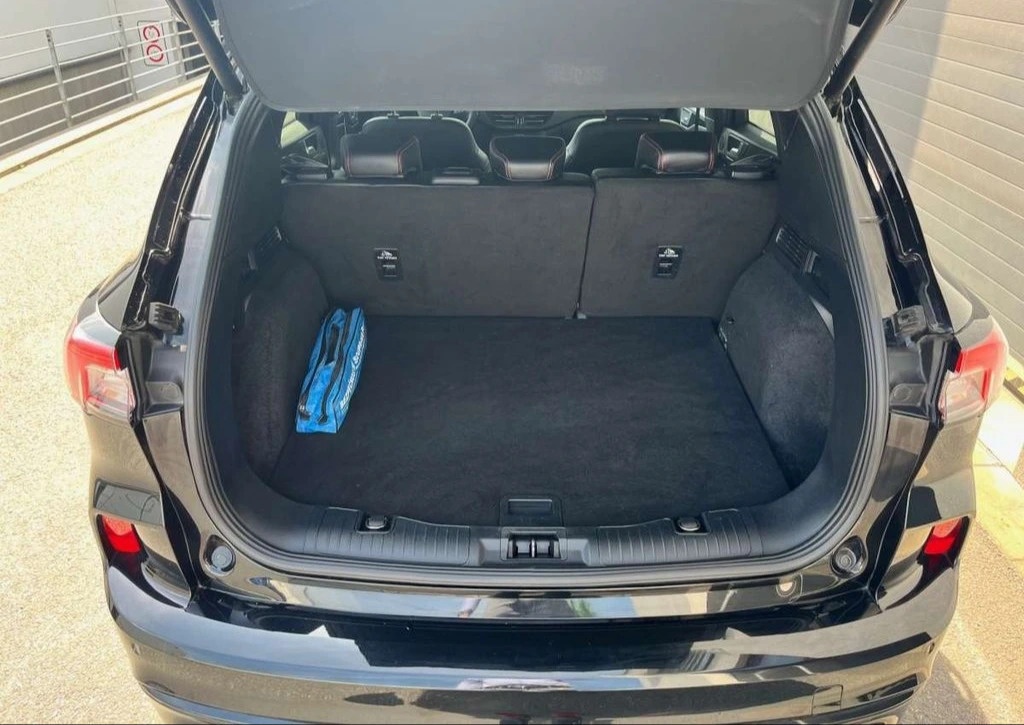 Ford Kuga, ST-Line X, 2.0 - 11