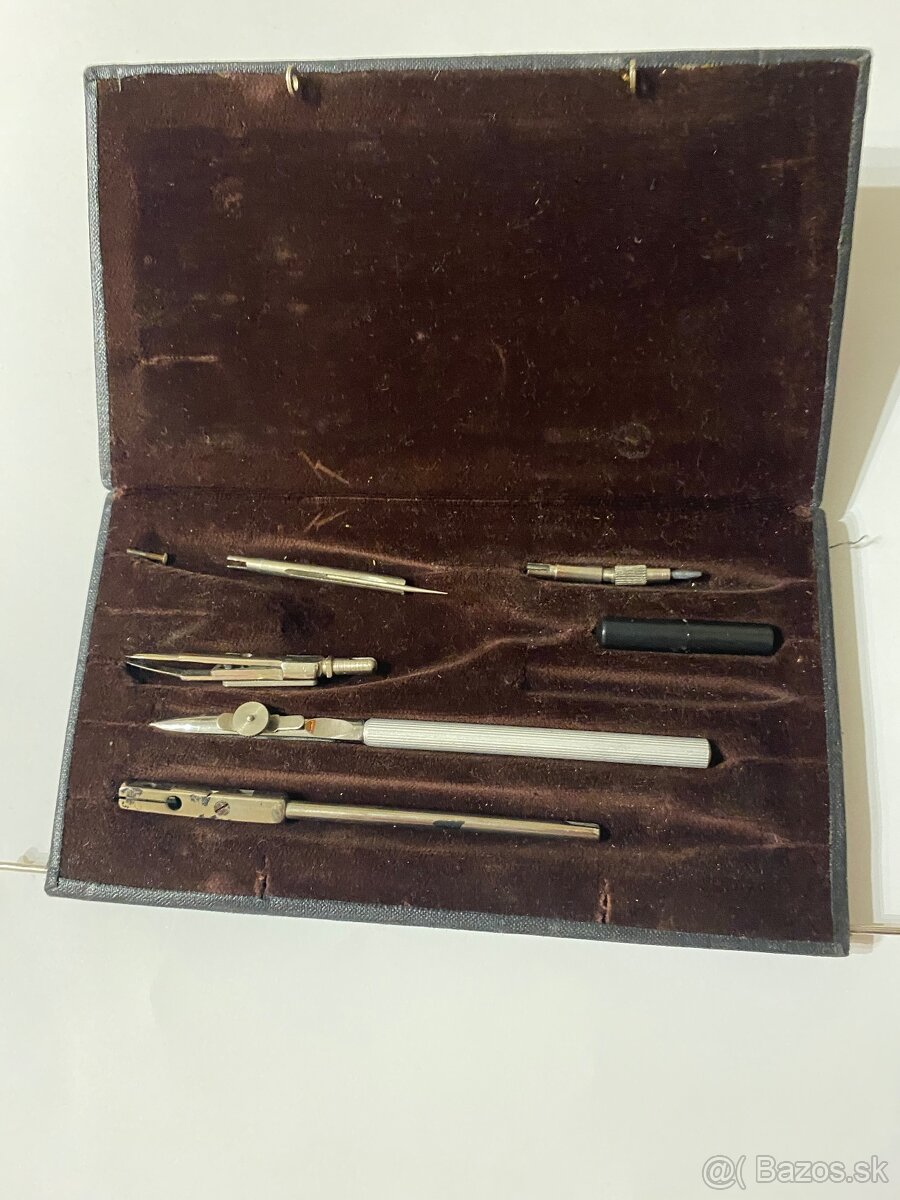 Staré školské pomôcky - 11