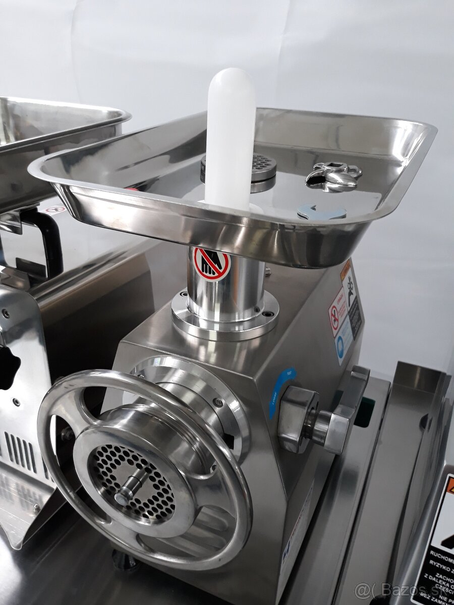 Mlynček na mäso 22 Mäsiarský vlček rezačka mäsa 22 - 11