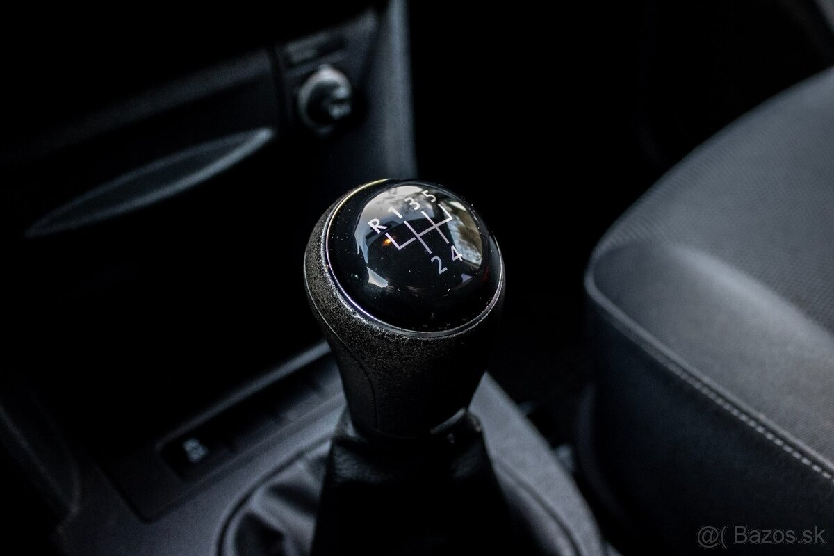 Volkswagen Caddy - 11