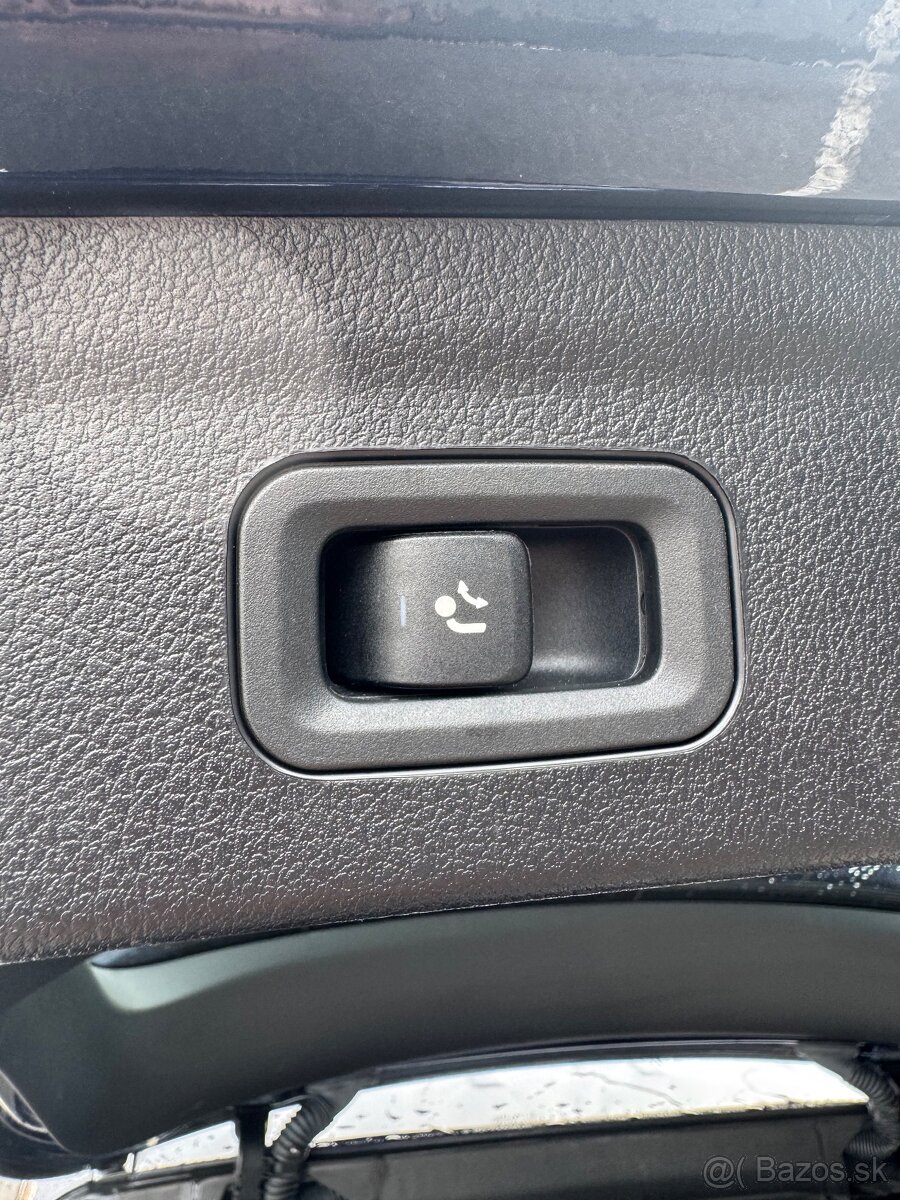 Mercedes Benz GLE 350D - 11