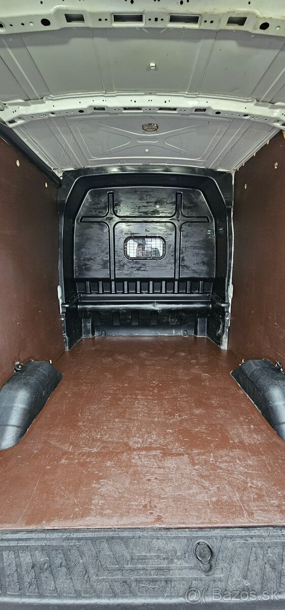 Ford Transit 2.0 TDCI 130K L3H2 6- Miest LED-Navi- Ťažné - 11