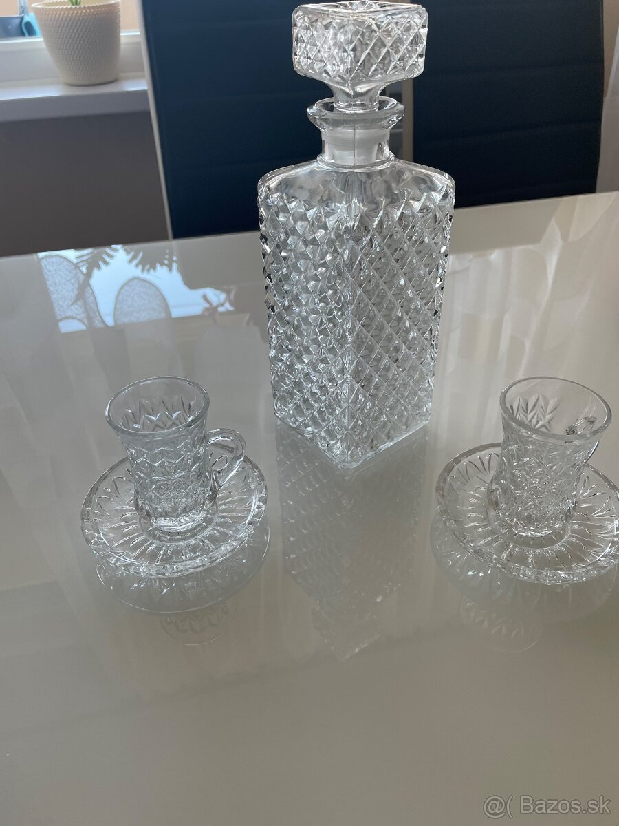 Karafa + poháriky - 11