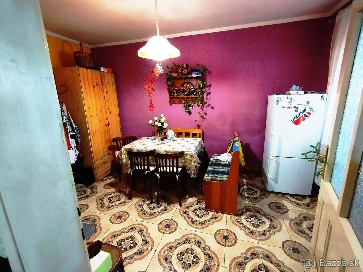 Rodinný dom Tekovské Lužany, okres Levice - 11