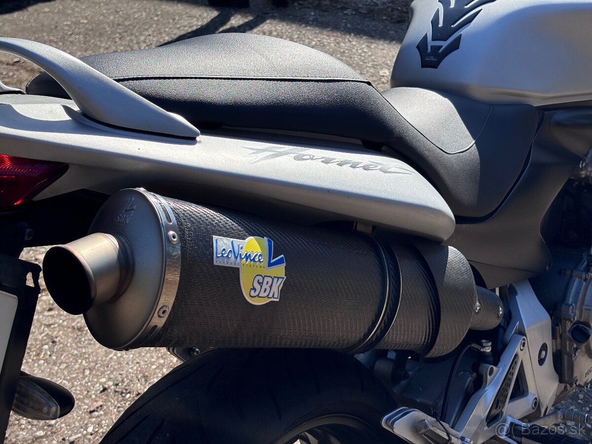 Honda Hornet 600 - 11