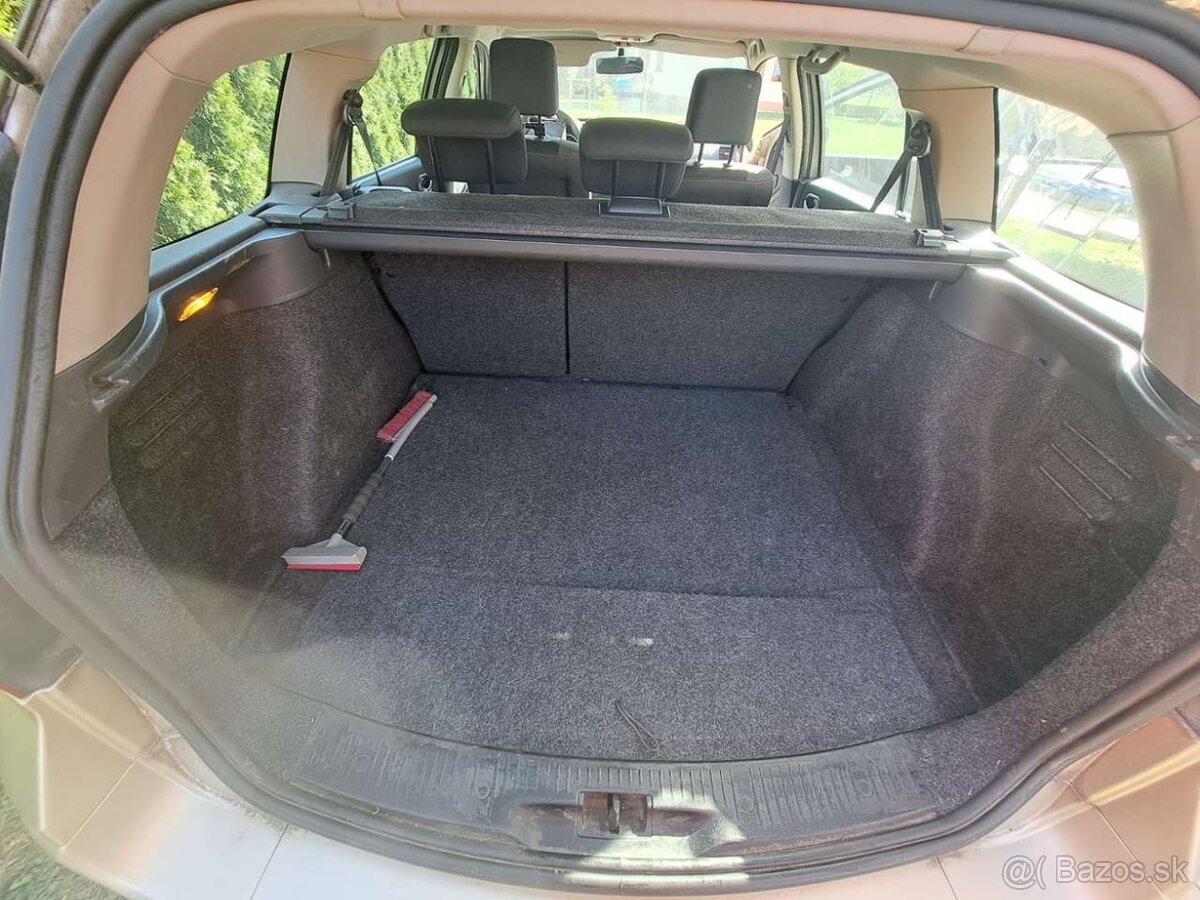 Predám renault megane kombi 1.6 - 11