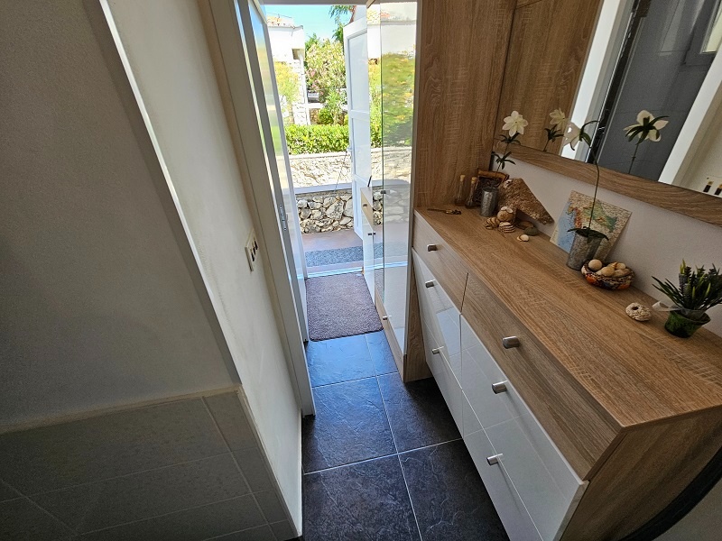 3-jizb. zariadený apartmán s terasou a záhradkou, Chorvátsko - 11