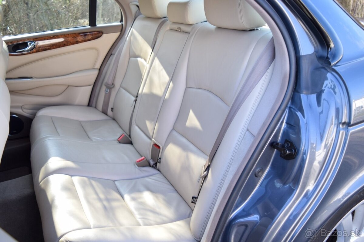 Jaguar XJ-R 4.2 V8 2004 - 11