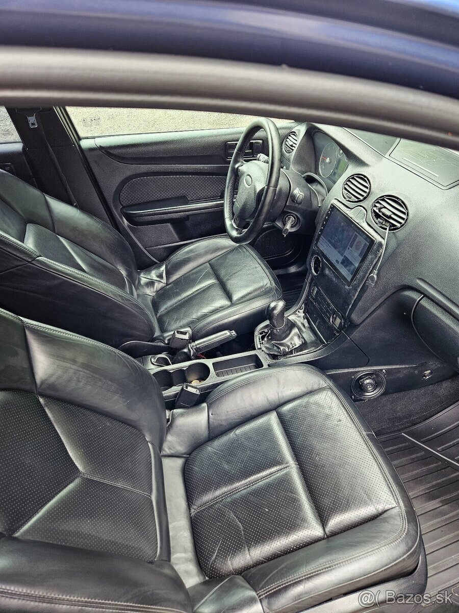 Ford focus St 2.0 tdci 100kw - 11