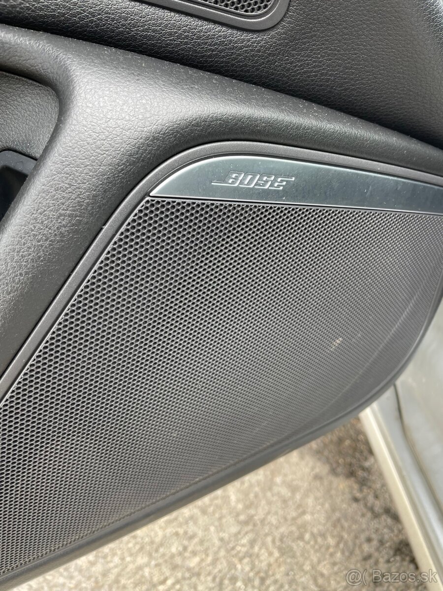 Audi A6 Allroad - 11