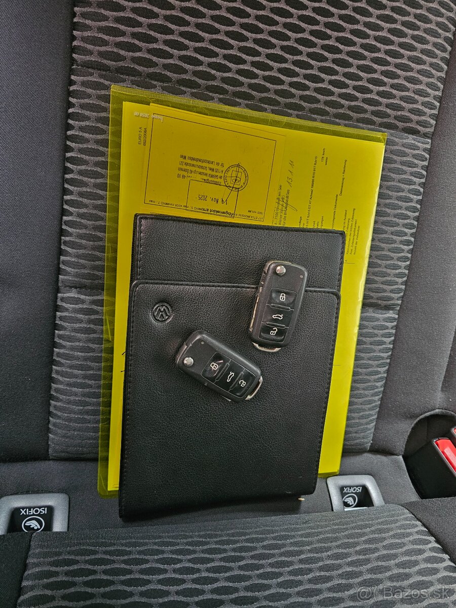 Volkswagen Golf VI 1,6 TDI 66kw Diesel - 11