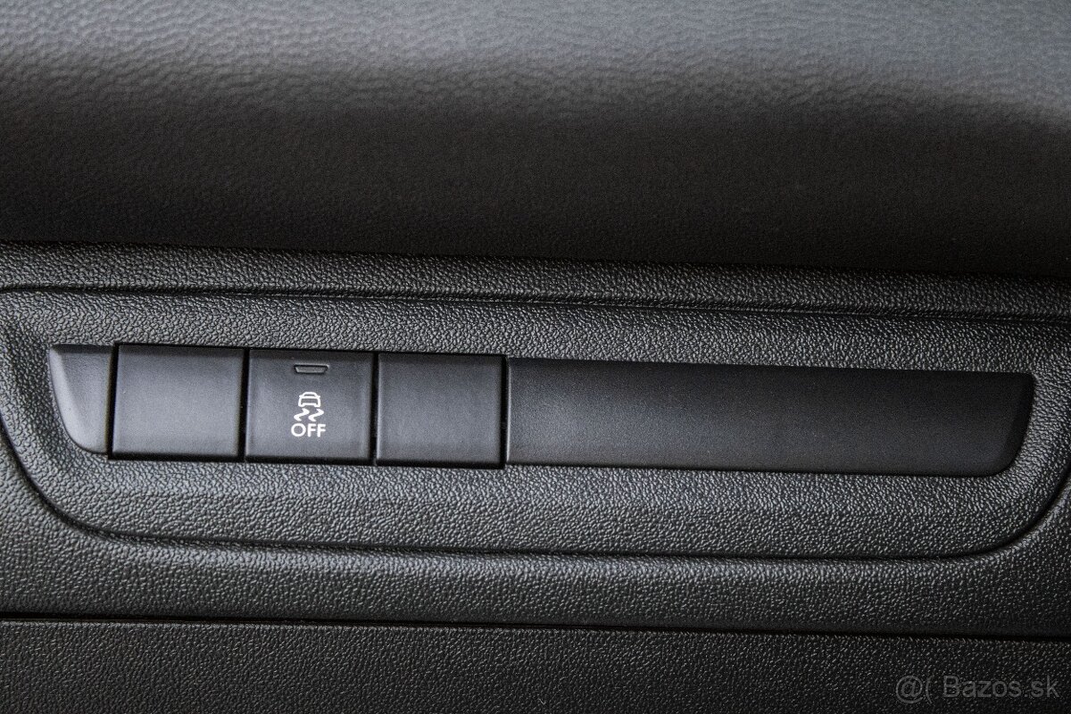 Peugeot 208 1.2 Vti 60kw 2012 - 11