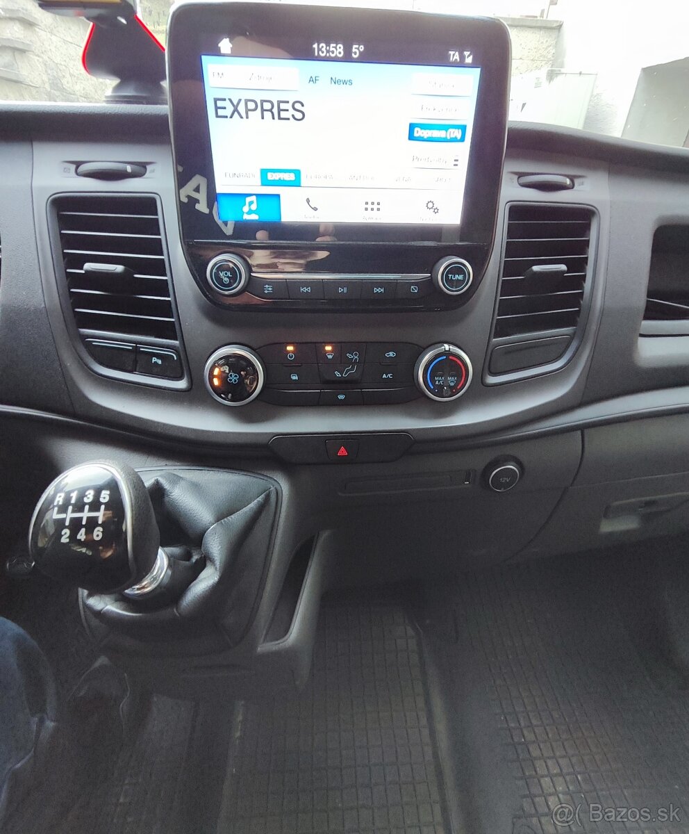 Ford Transit Custom - 11