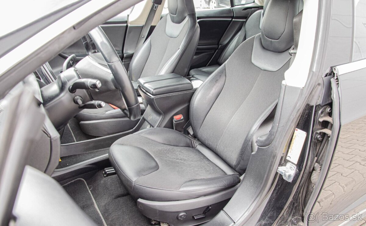 Tesla Model S 85 Free Supercharger - 11