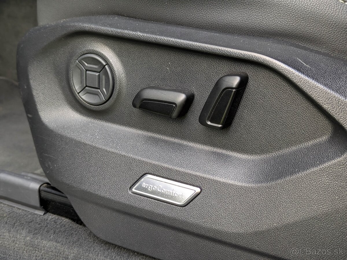 Volkswagen Touareg 3.0 V6 TDI 210kW 4Motion A8, odpočet DPH - 11