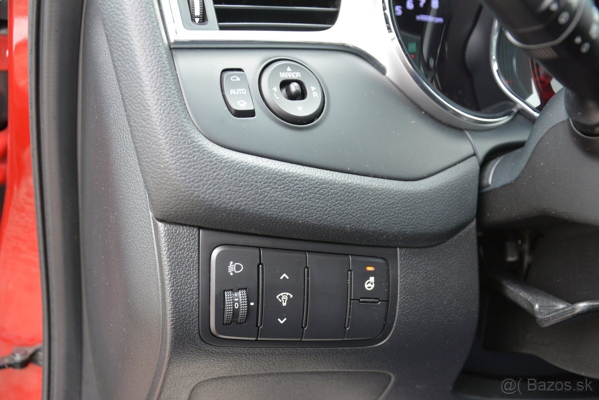 KIA Ceed 2016 1.60 SR. voz, 1. majiteľ, Top Stav - 11