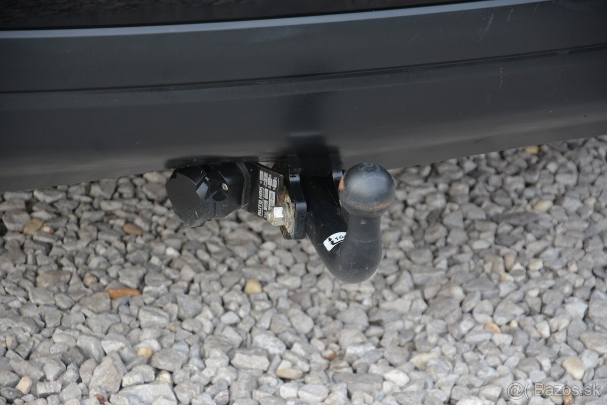 Mitsubishi Outlander 2.20 SR. voz, 7miestne - 11