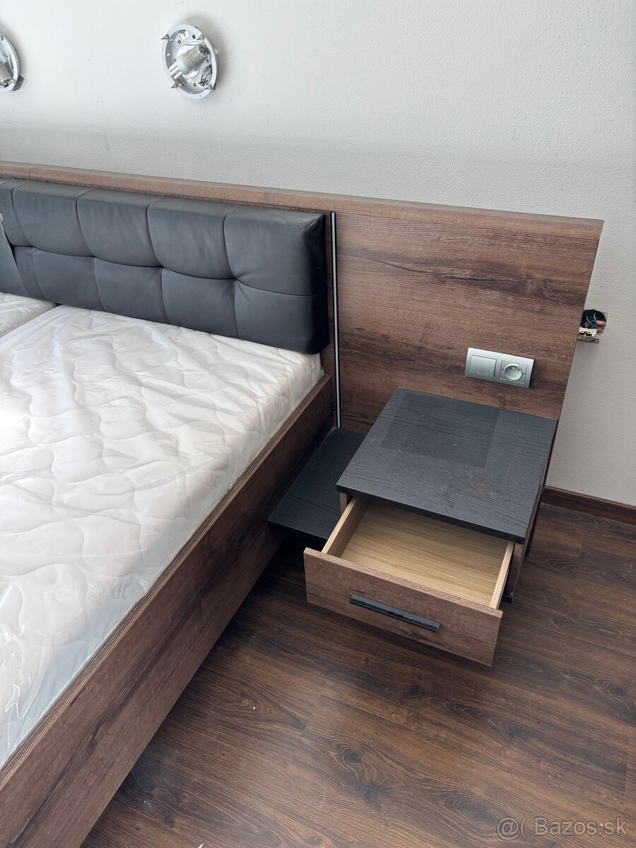 Manzelska Postel - 11