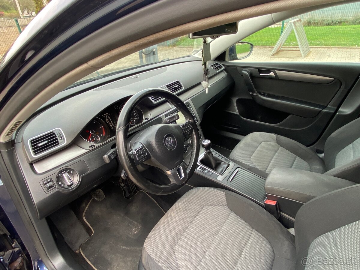 Volkswagen Passat B7 Variant 1.6 TDI, 2012. - 11