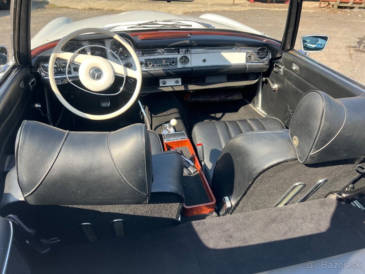 Mercedes 280 SL - 11