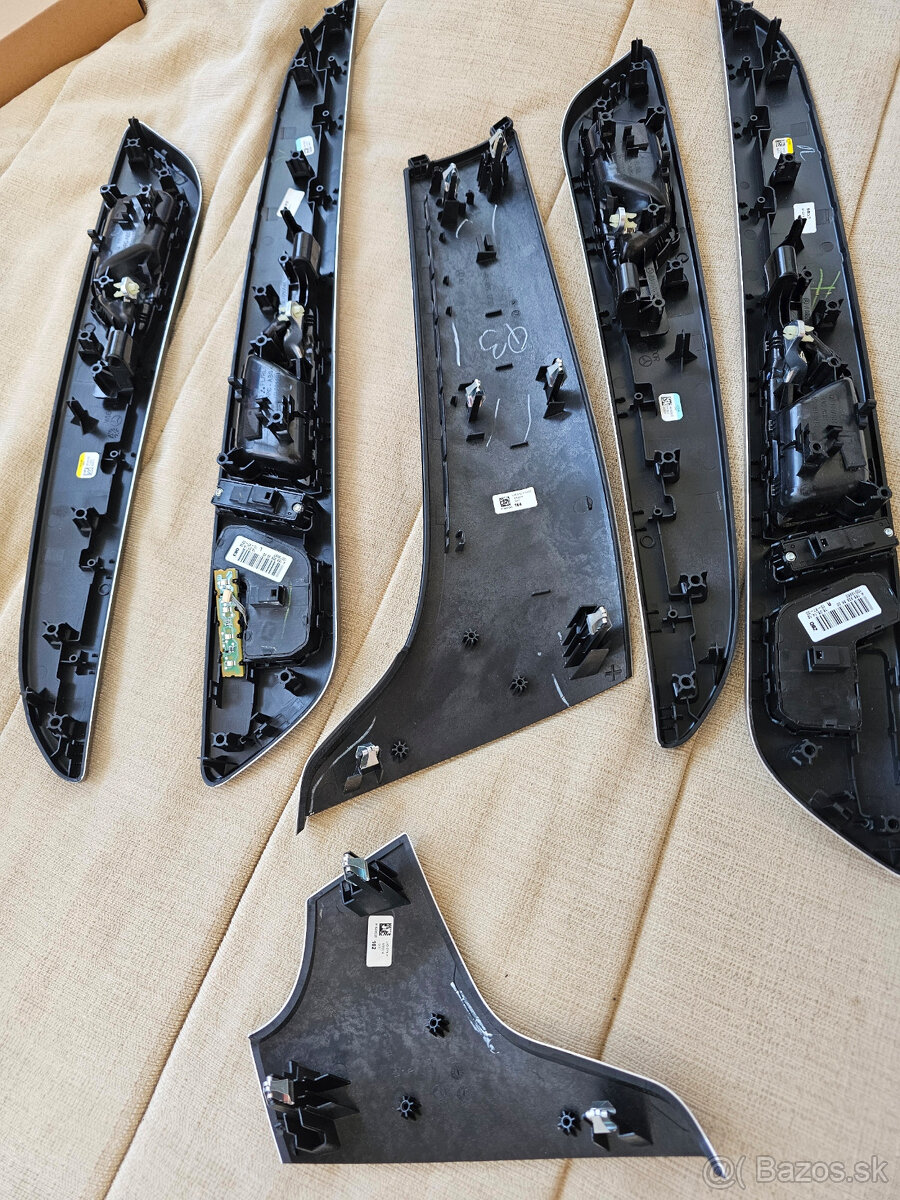 >>>SET hliníkový dekor - lišty - interiér MERCEDES W166/X166 - 11