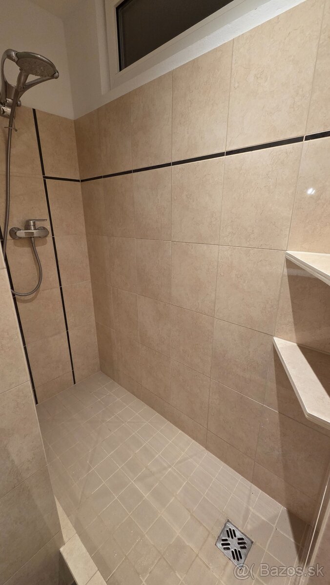 Prenájom 3izb.bytu na SNP - 11