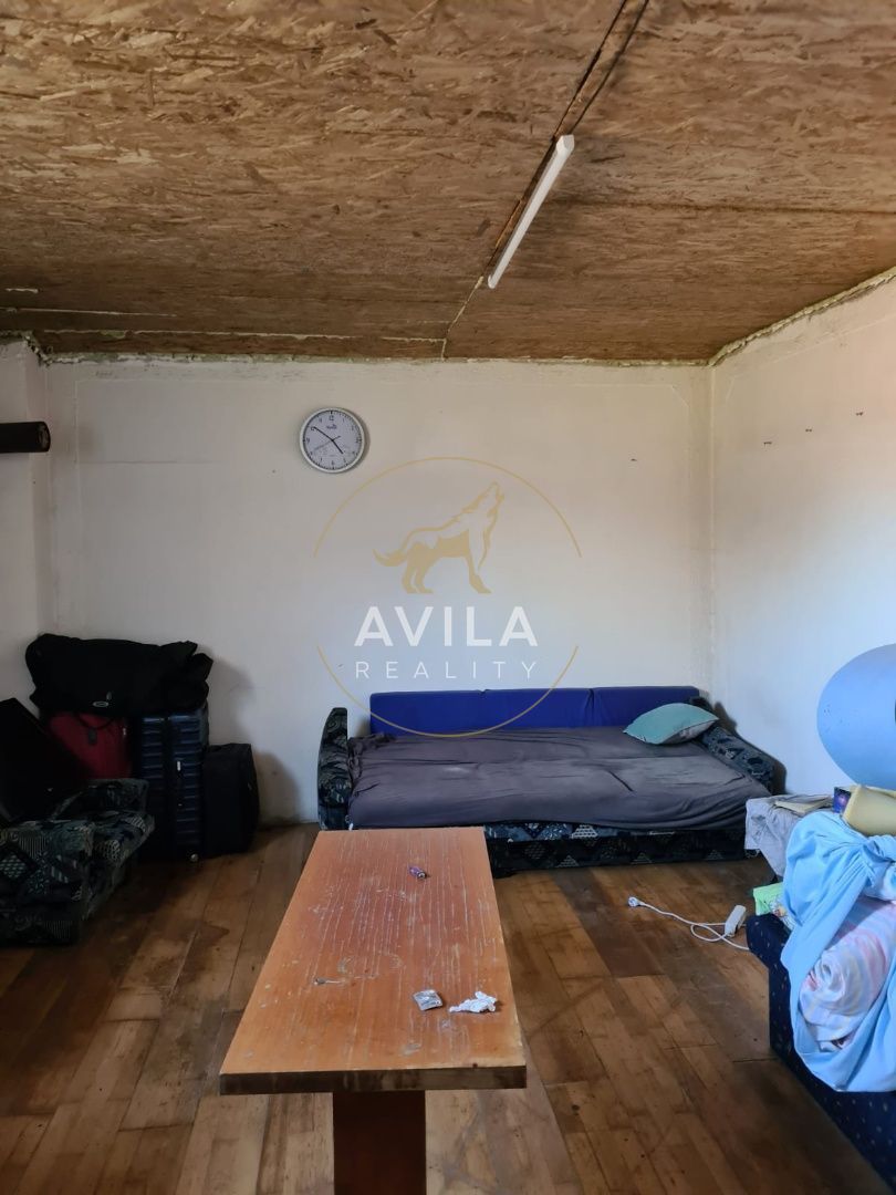 NA PRENÁJOM: veľkometrážna hala 5600m2 - Hrašné - 11