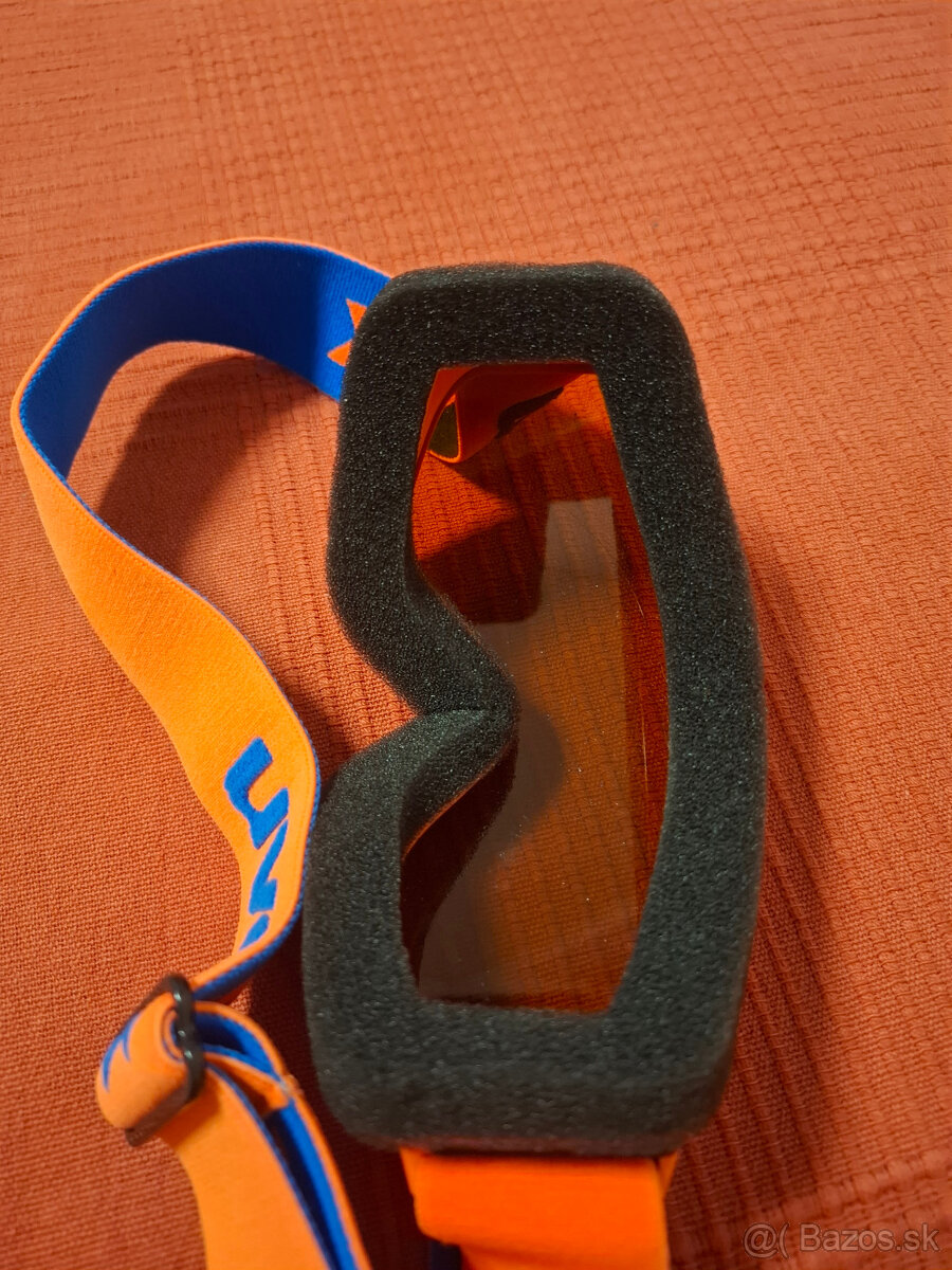 Detská lyžiarska prilba uvex airwing2 + okuliare Uvex Speedy - 11