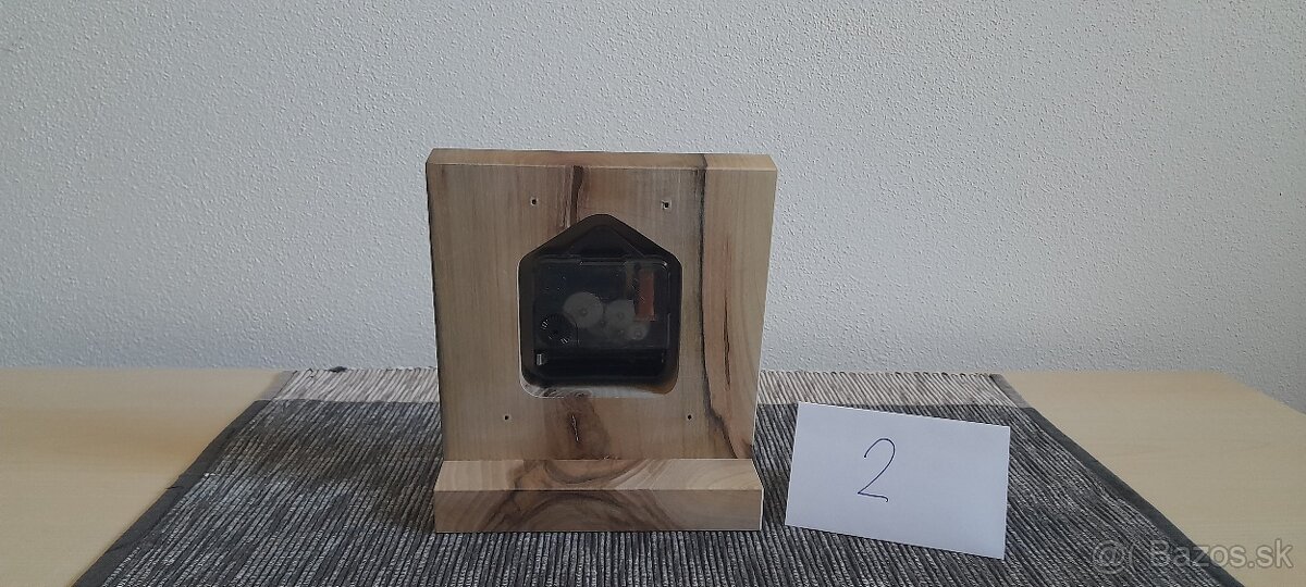 Drevené stolové hodiny - 11