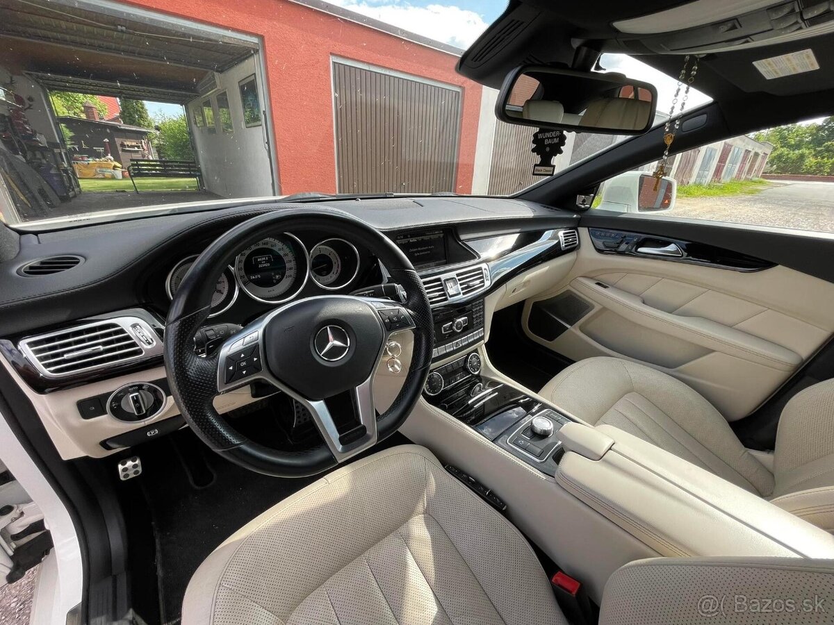 Mercedes-Benz CLS 350 Shooting Brake - 11