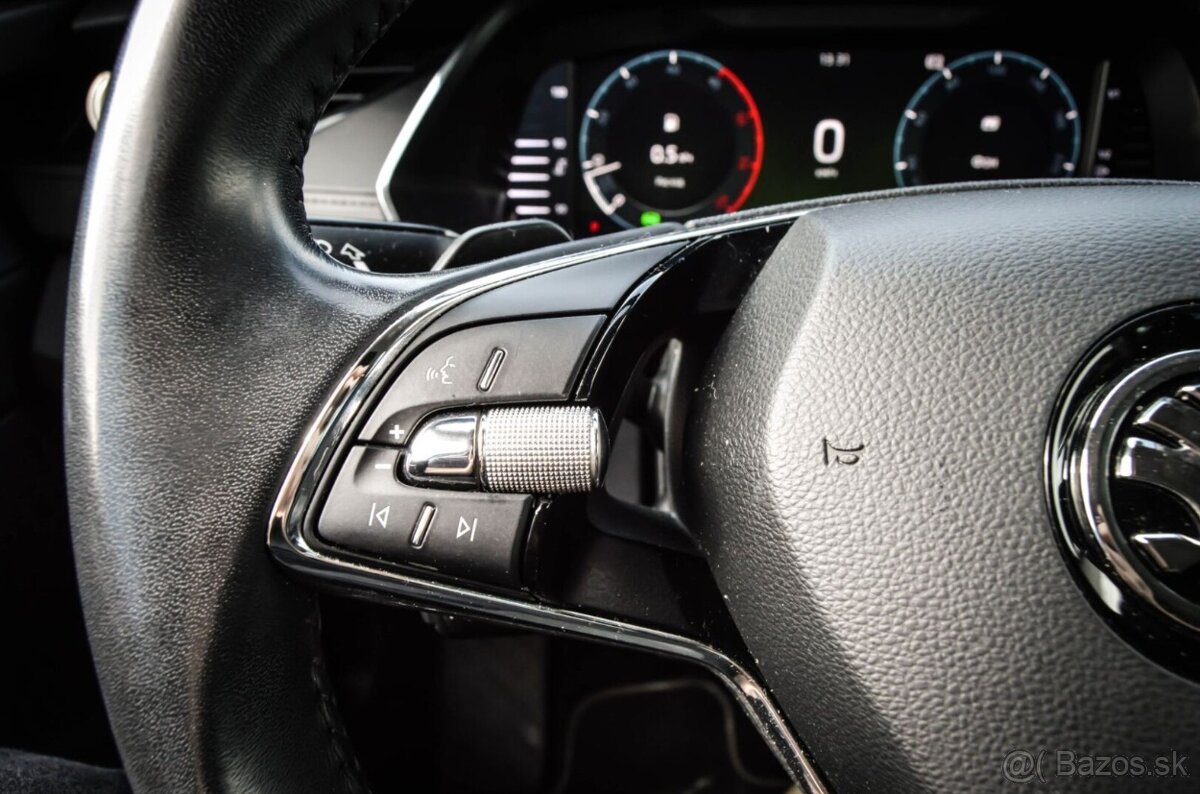 Škoda Octavia Combi 2.0 TDI SCR Ambition DSG - 11