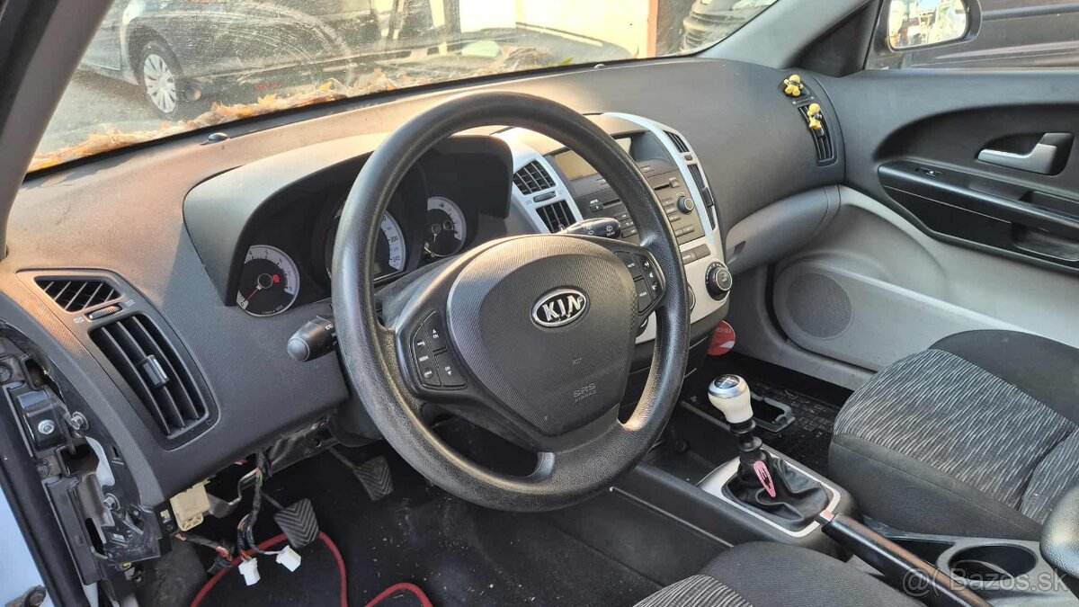 Kia Ceed 1,4i 77kw, kód: G4FA - 11