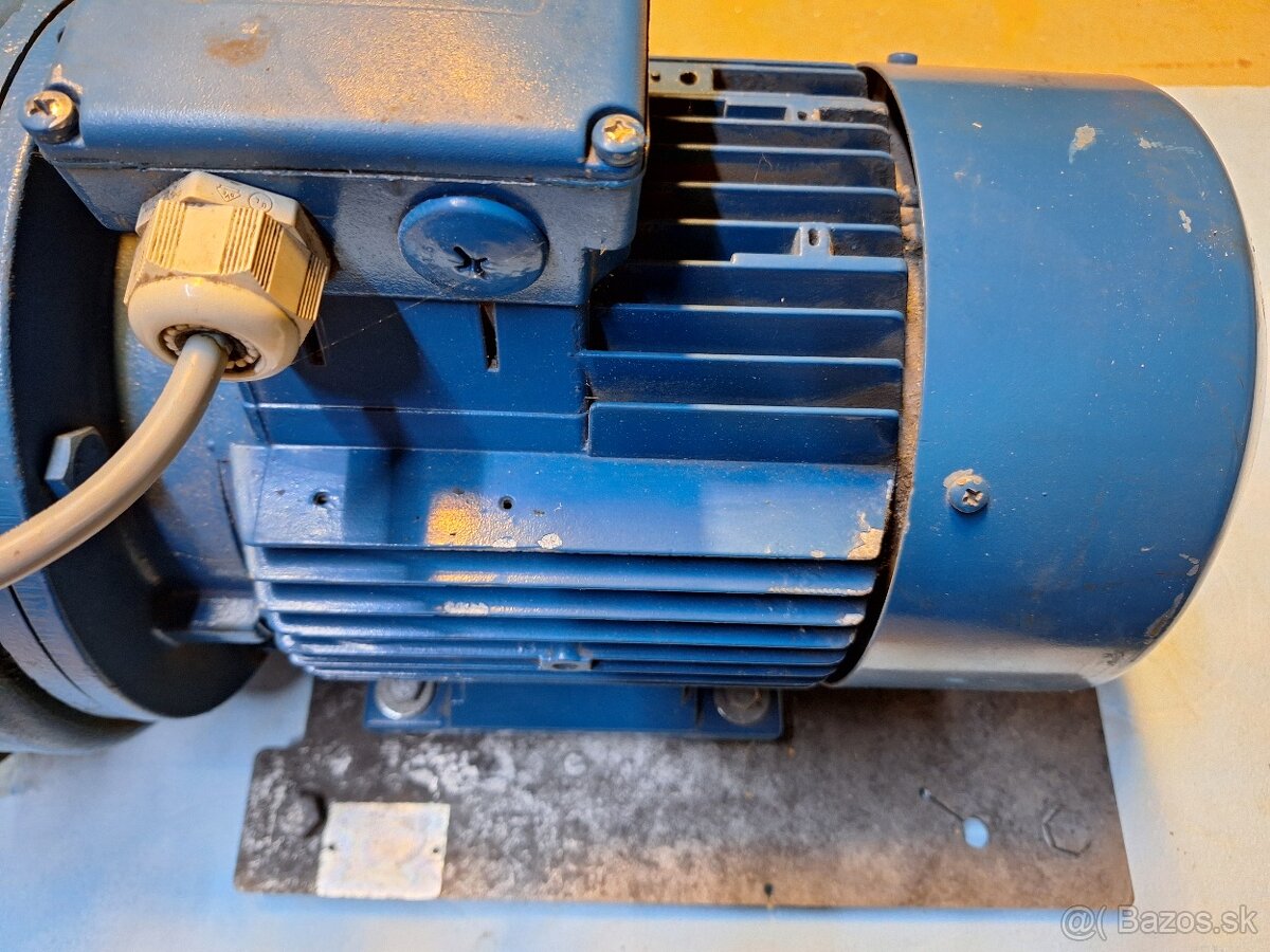 Predám viacero elektromotory s prevodovkou - 11