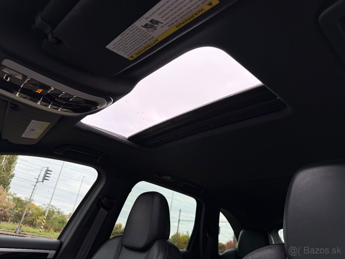 Porsche Cayenne S - 11