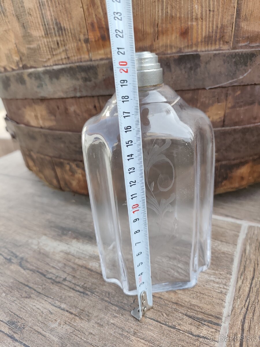 Stará fľaša s motívom - 11