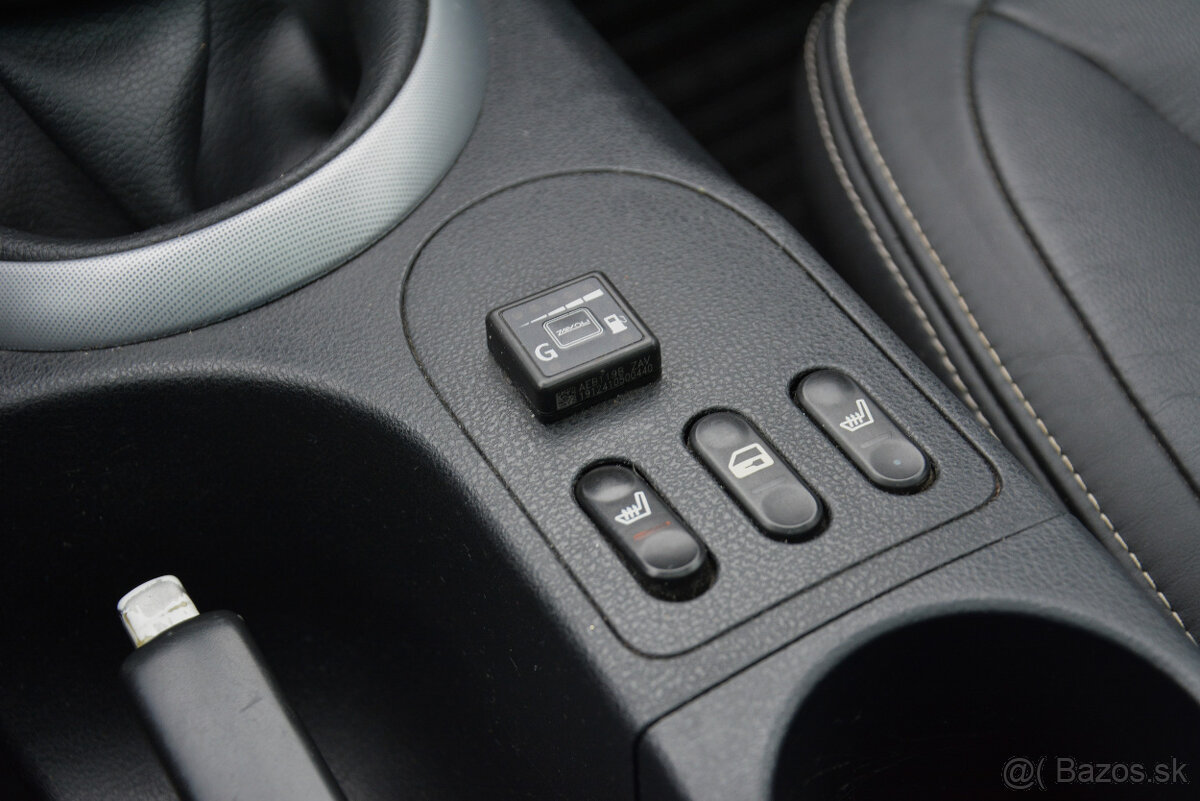 Nissan Qashqai 1.6 Benzín - 11