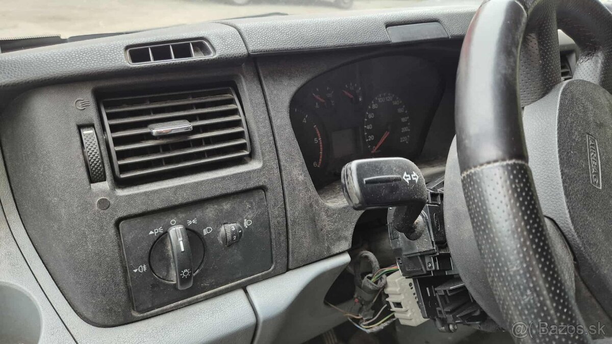 Ford Transit 2,2TDCI 63kw kód motora: P8FA - 11