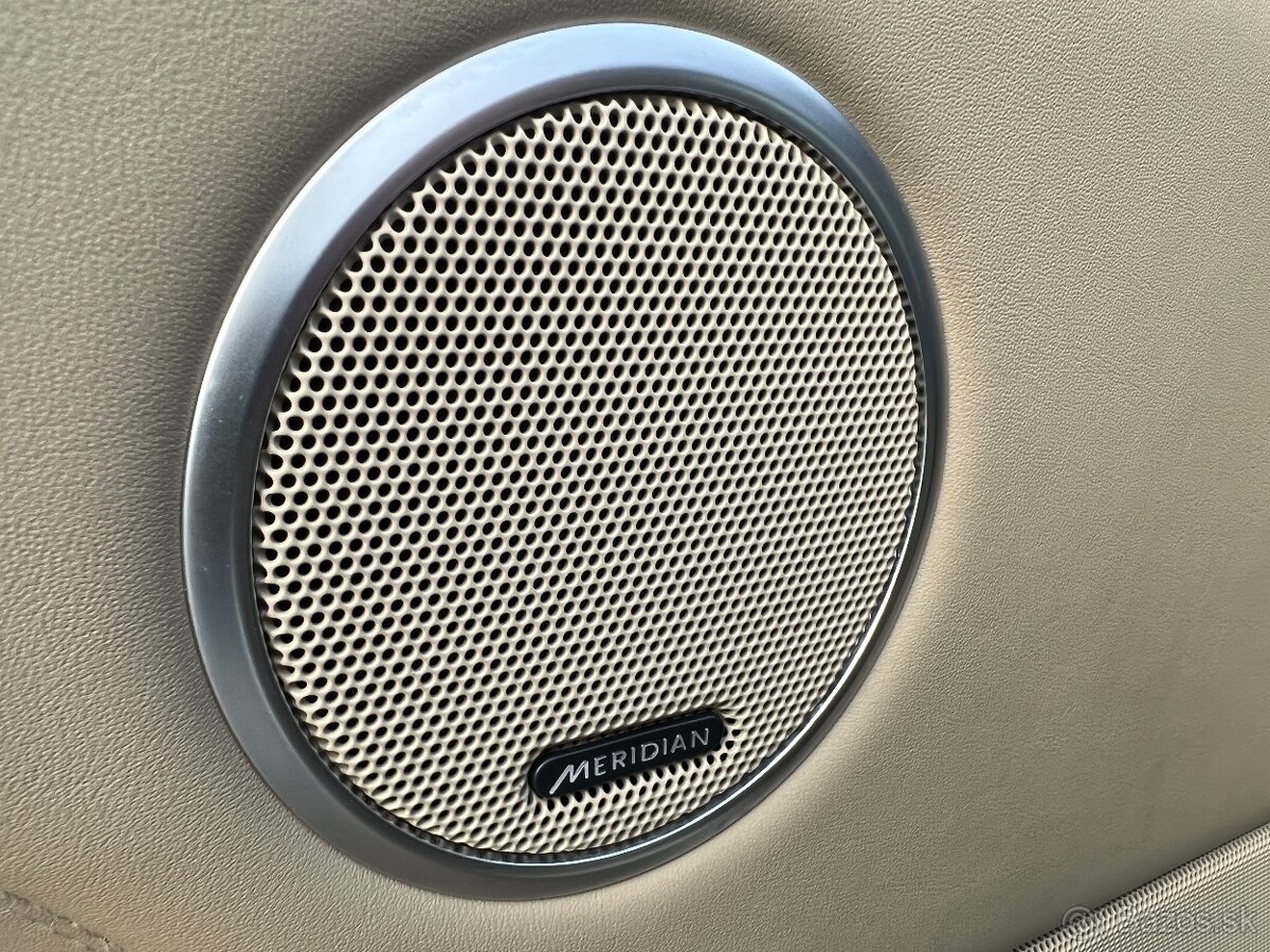 Range Rover 4,4TD 250kw V8 448DT Autobiography - 11