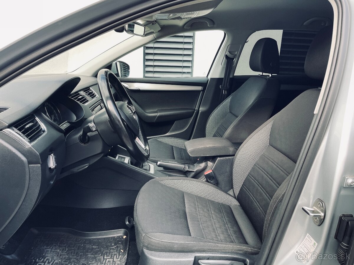 Škoda Octavia Combi 1.6TDI Ambition 2017 - 11